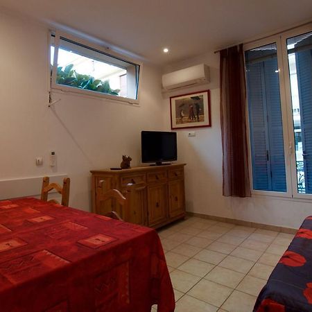 Appartement Les Clematites Ментона Экстерьер фото